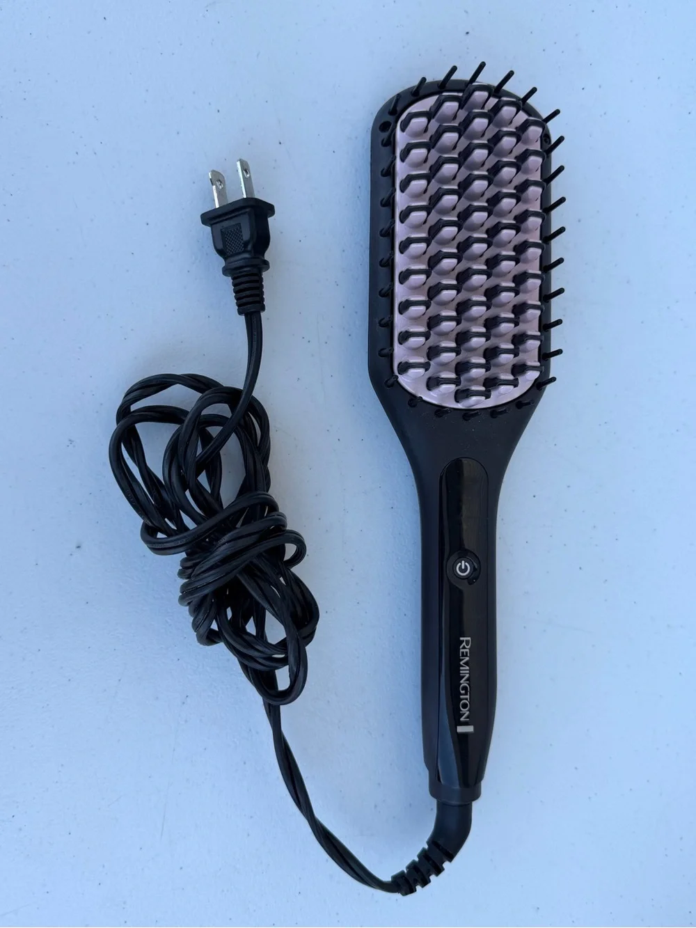 Remington Pro Pearl CB7400Heated Straightening Hair Styling Brush Black